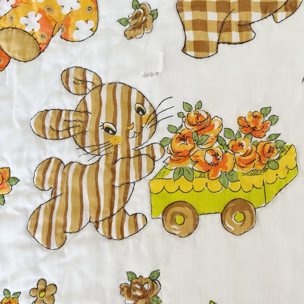 Vintage 1970s Handmade Baby Quilt - Picture 10 of 16